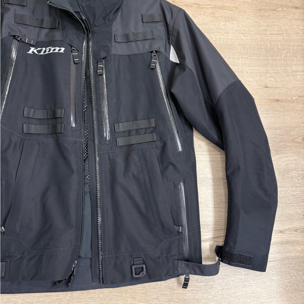 Black Klim shell - Picture 3 of 9